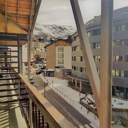 Apartment Todosierranevada Zona Baja - Montblanc Vistas A La Montana - Junto A Telecabinas